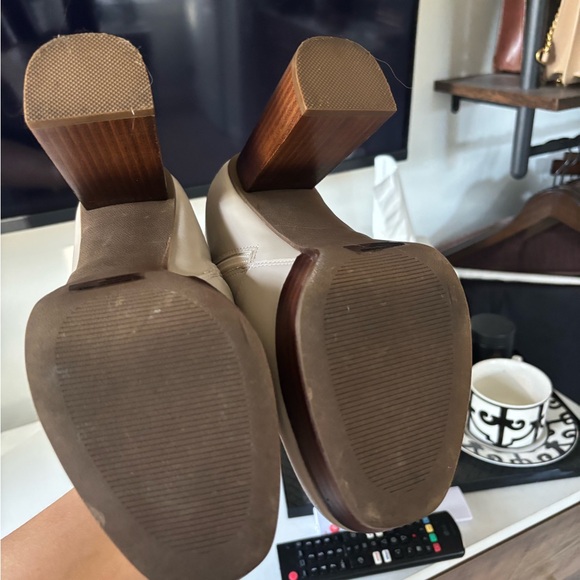 DV by Dolce Vita Cream Heeled Boots - Picture 7 of 8